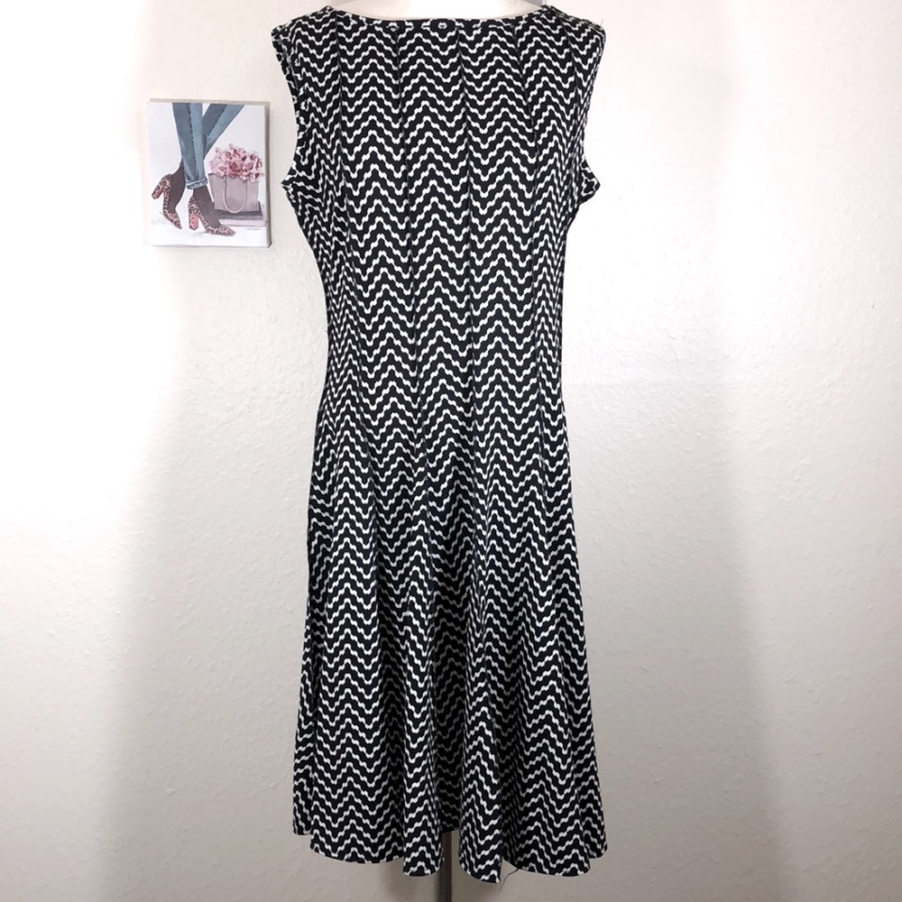 Haani Swing Dress Petite